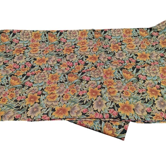 Vintage Floral Fabric 20" X 40" Cotton Tapestry Material for Crafting & Sewing - Picture 1 of 2